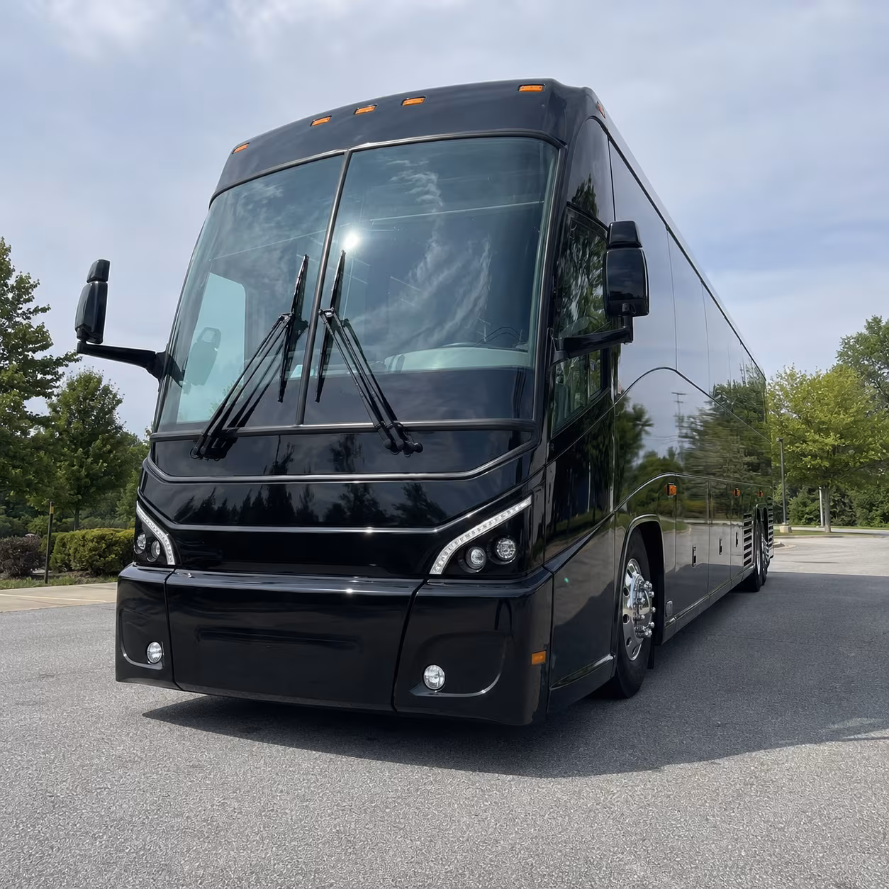 late night and early morning airport transfers from union city