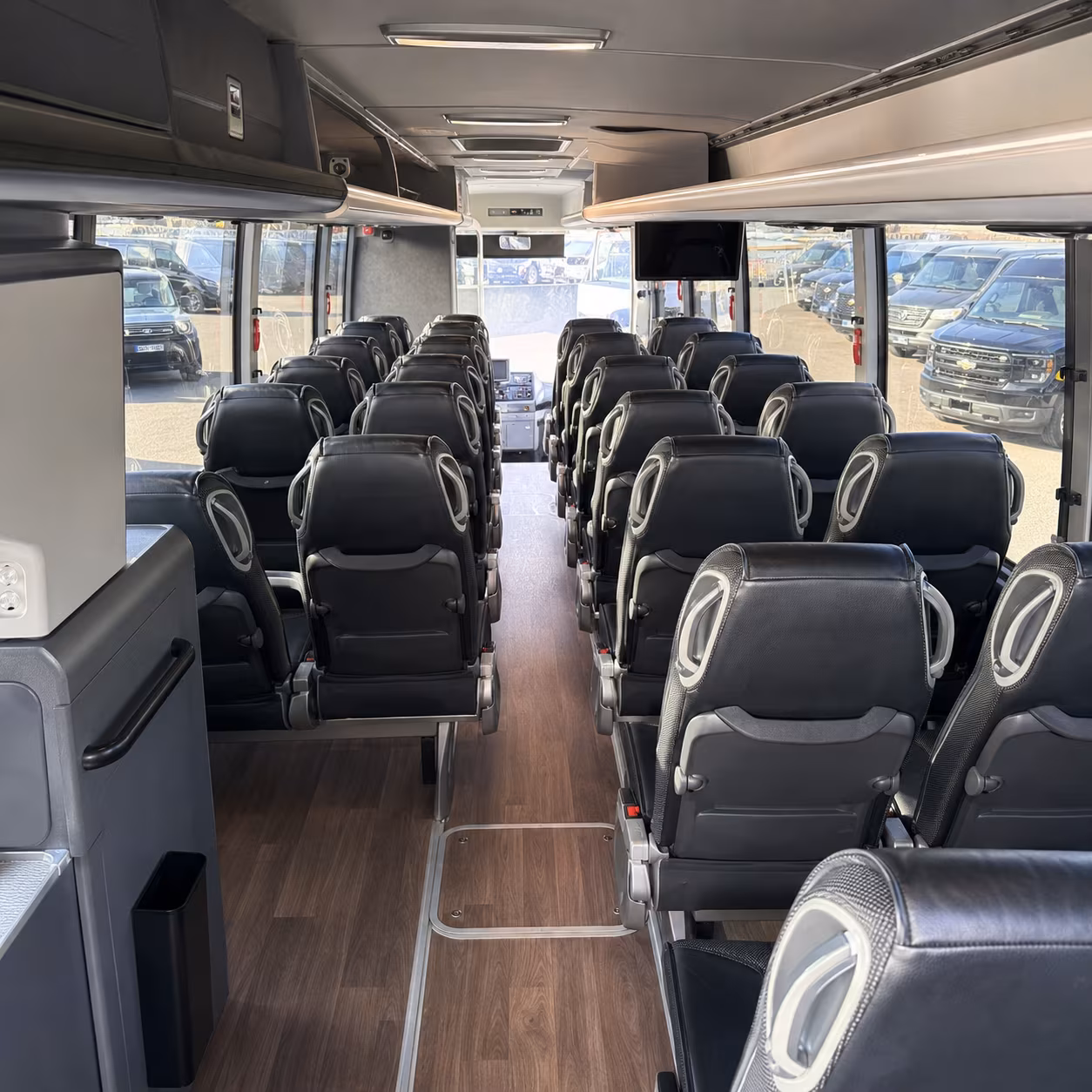 oakland international airport charter bus rentals and group transfers