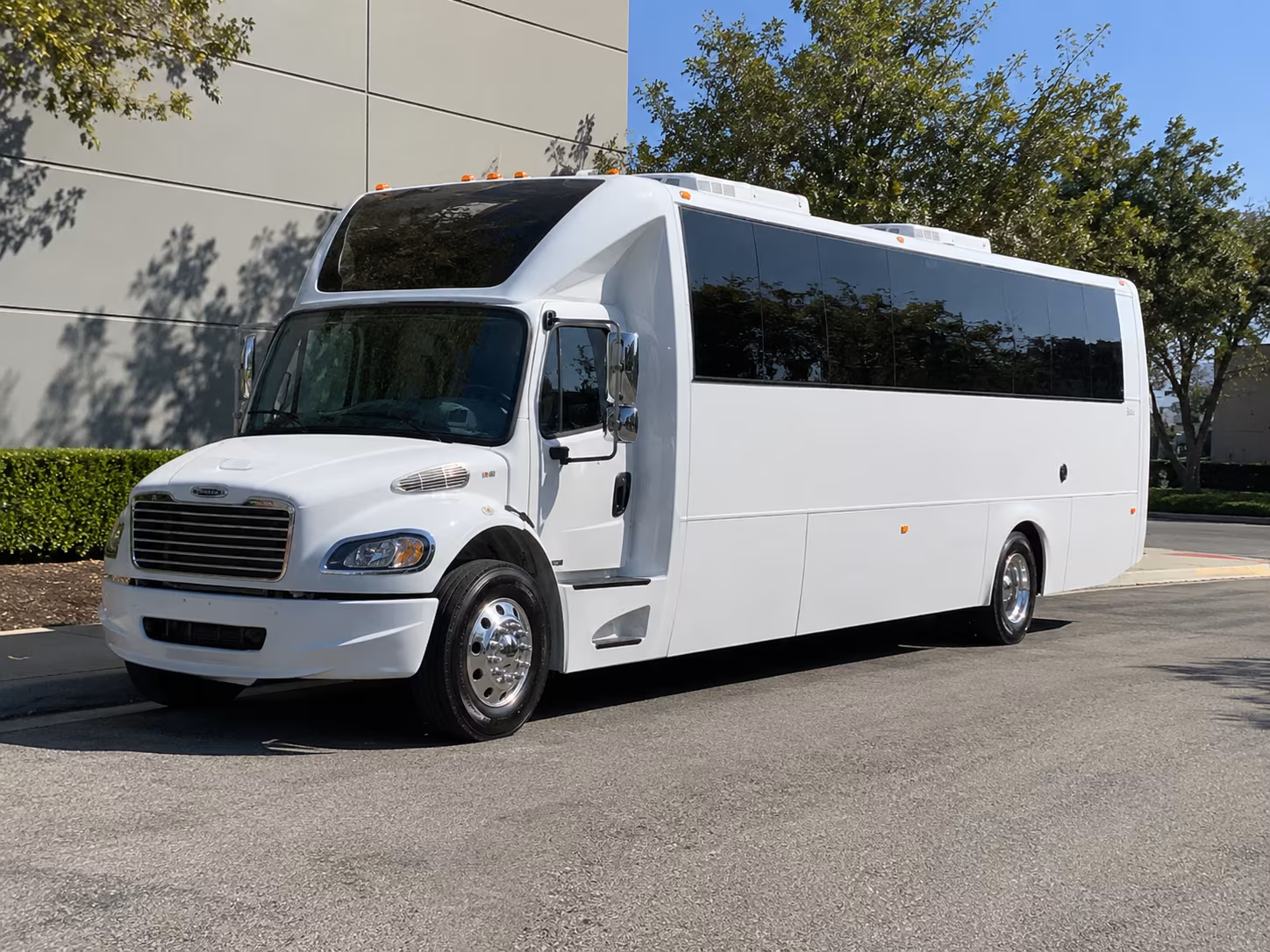 party buses for livermore valley wine tours from union city